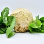 lmás zellersaláta zellergumóból