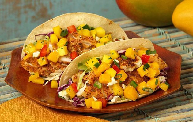 fűszeres mangó saláta