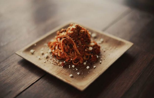 kínai tészta mogyorós-szezámos szósszal