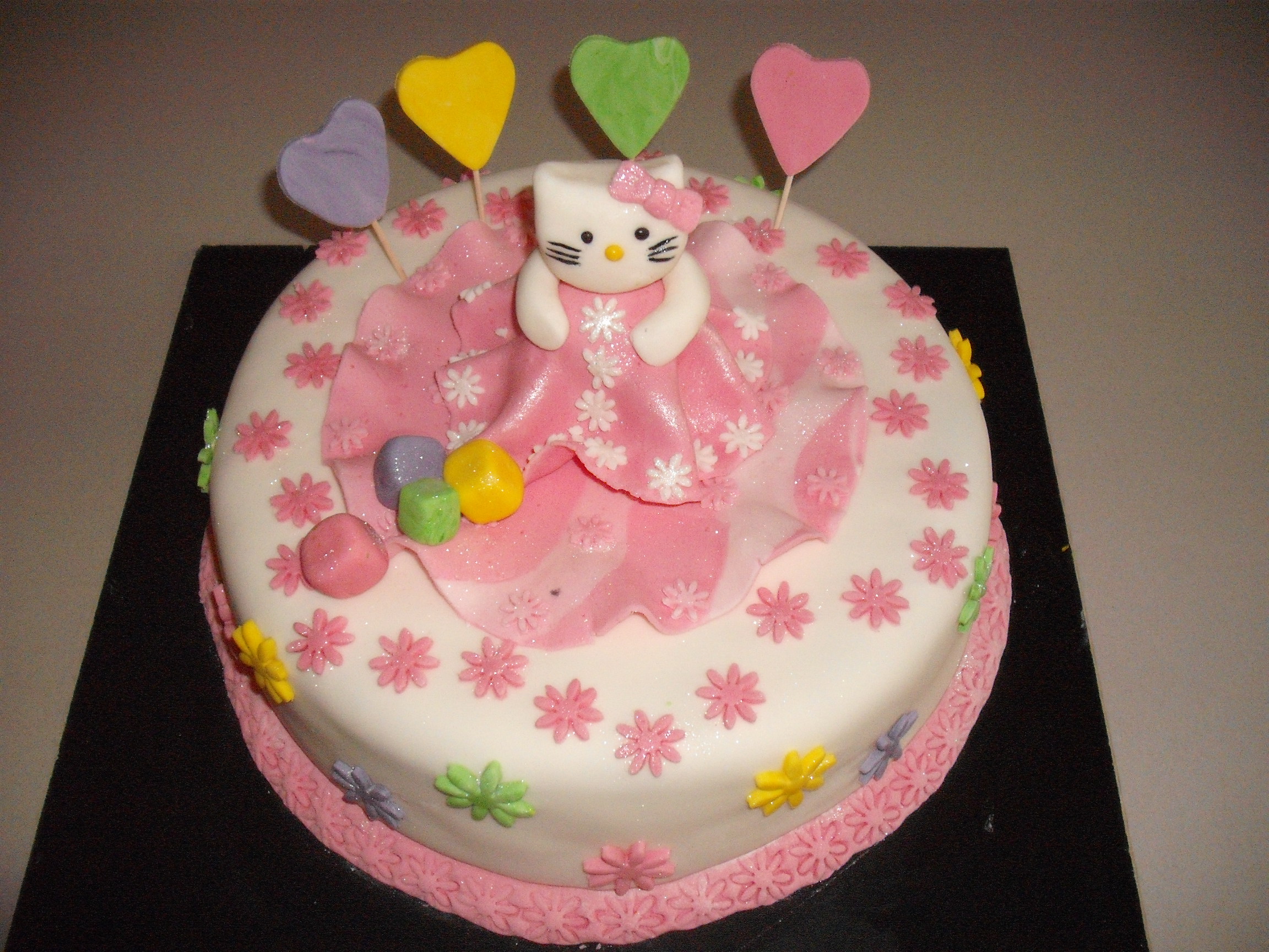 hello kitty torta