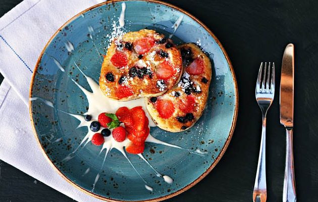 könnyű gyümölcsös palacsinta