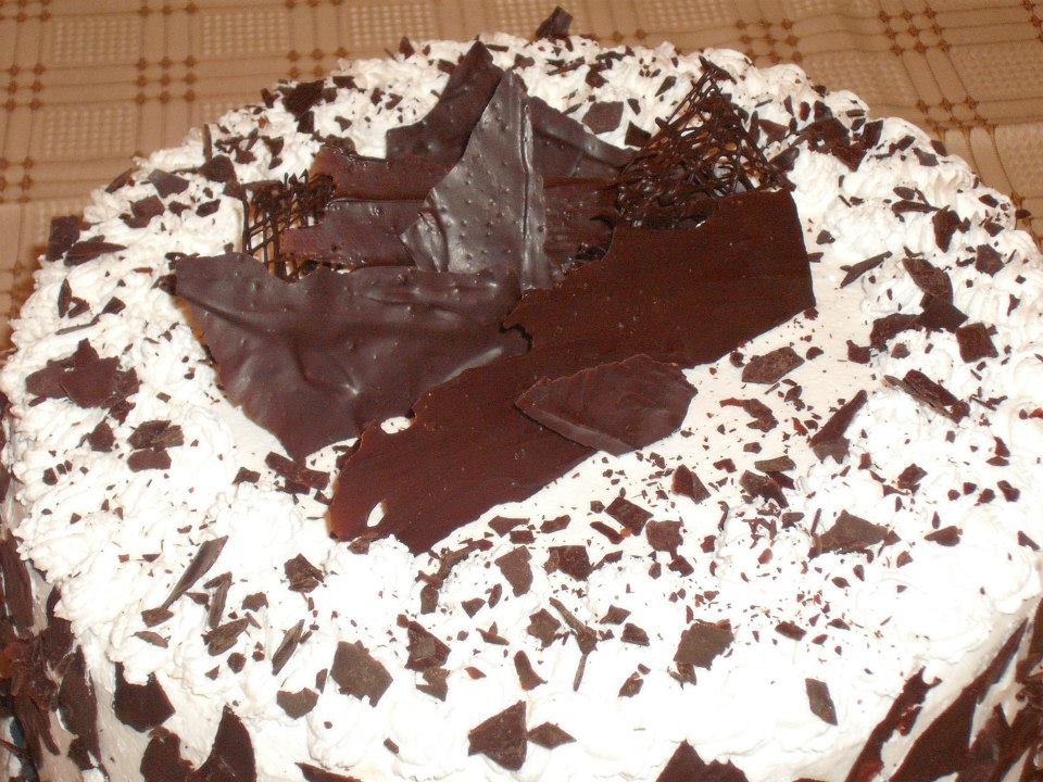 fekete erdő torta csokival