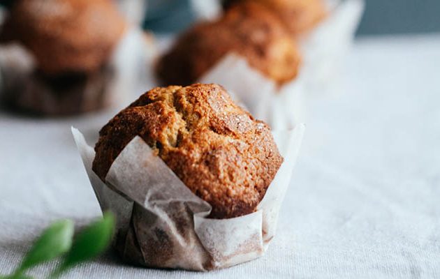 színes zöldséges muffin