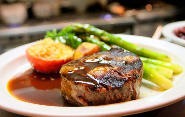 fahéjas szilvás sertésszelet