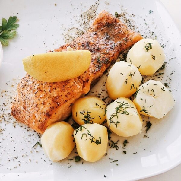 lazac steak fűszeres újkrumplival