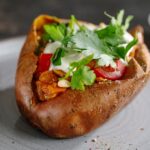 bbq csirkemellel töltött édesburgonya