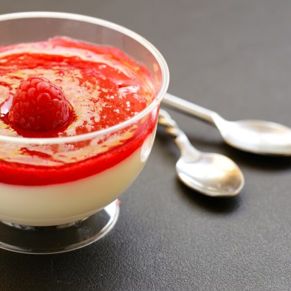 málnás panna cotta