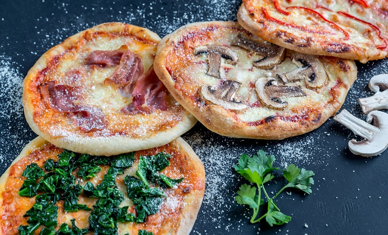 változatos pizza feltét